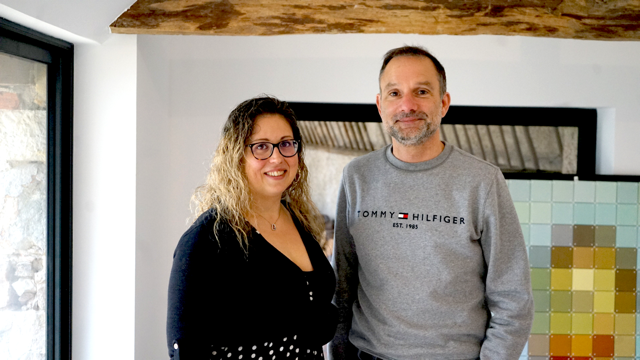 Lilian PARENT avec un client au Mans